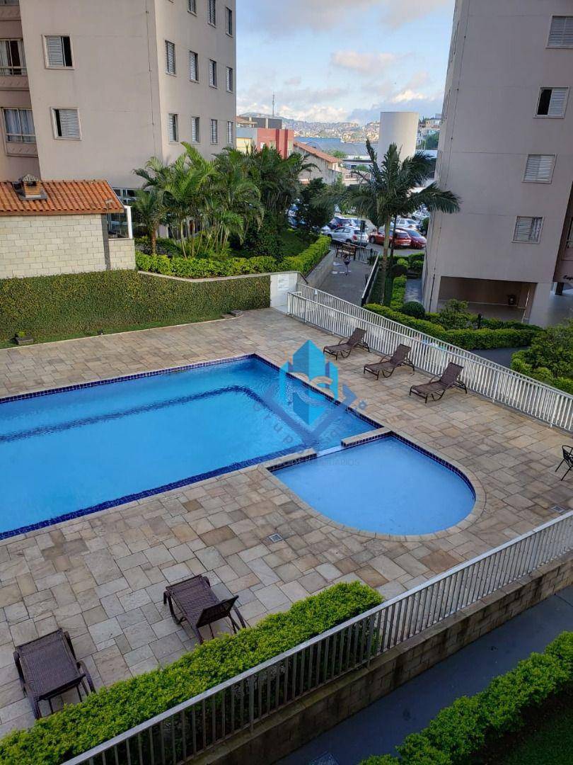 Apartamento à venda com 3 quartos, 60m² - Foto 20