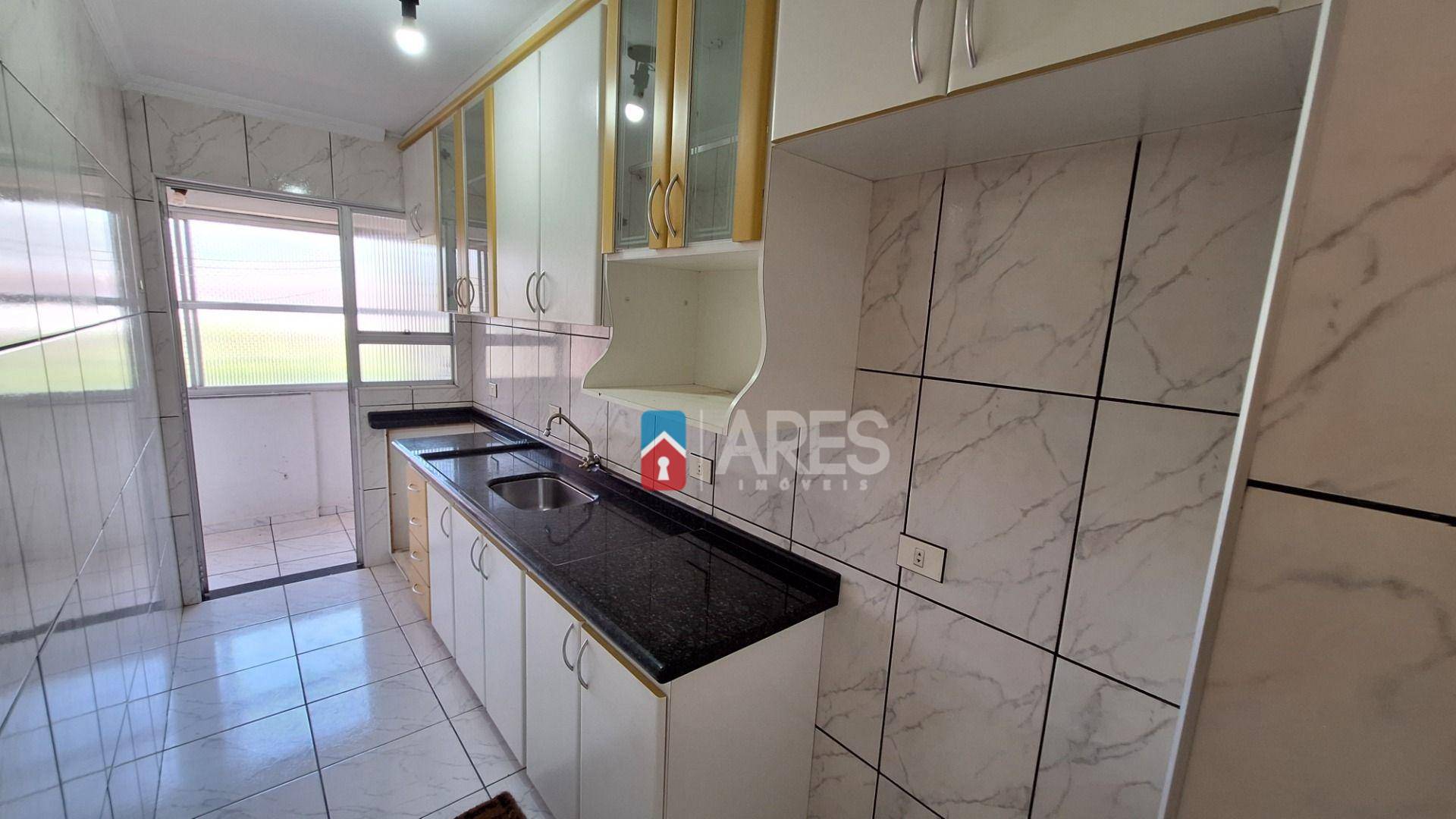 Apartamento para alugar com 3 quartos, 65m² - Foto 3