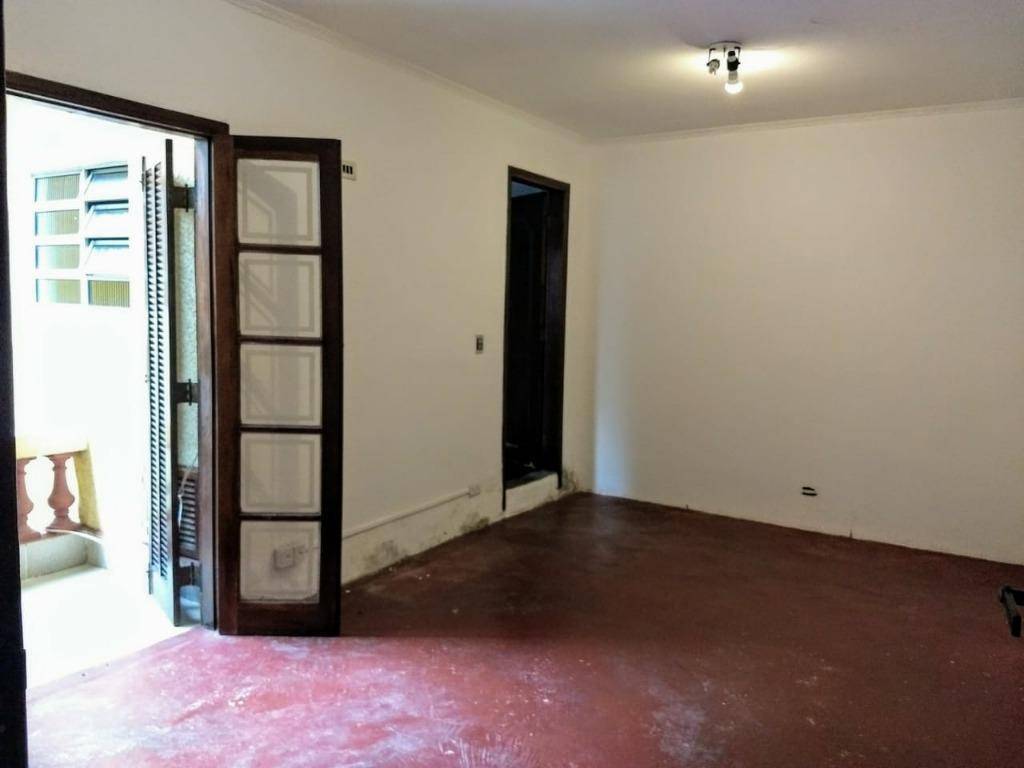 Sobrado à venda com 4 quartos, 160m² - Foto 4