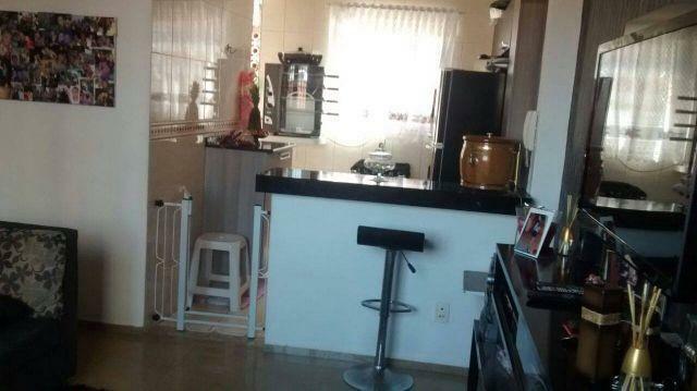 Apartamento à venda com 2 quartos, 80m² - Foto 4