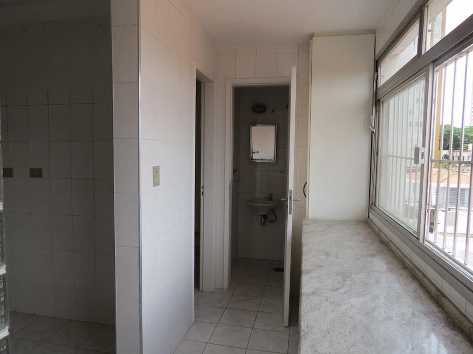 Apartamento à venda com 2 quartos, 103m² - Foto 11