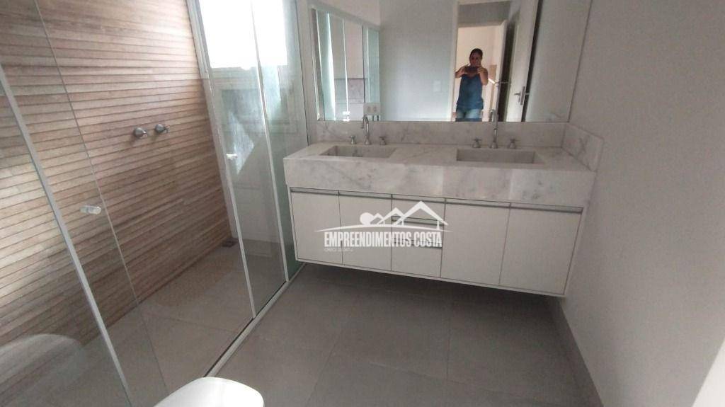 Casa de Condomínio à venda com 3 quartos, 228m² - Foto 24