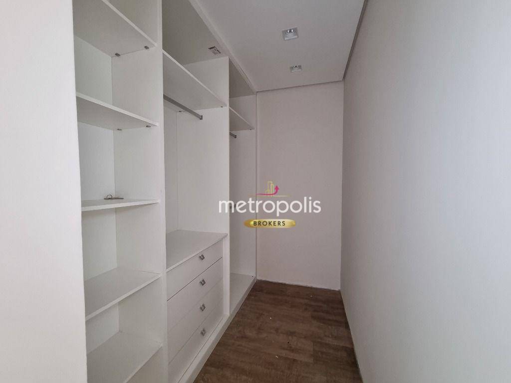 Sobrado à venda com 4 quartos, 700m² - Foto 26