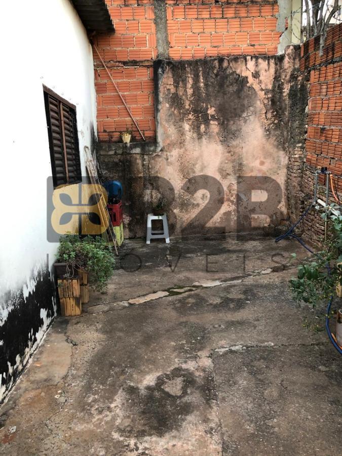 Casa à venda com 2 quartos, 60m² - Foto 6