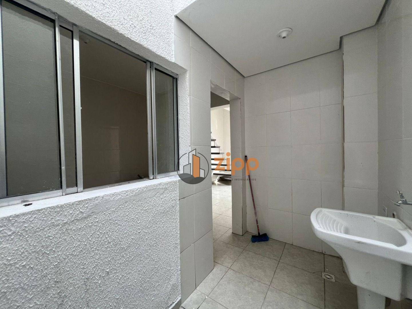 Sobrado à venda e aluguel com 2 quartos, 50m² - Foto 5