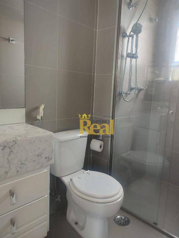 Apartamento para alugar com 3 quartos, 206m² - Foto 33