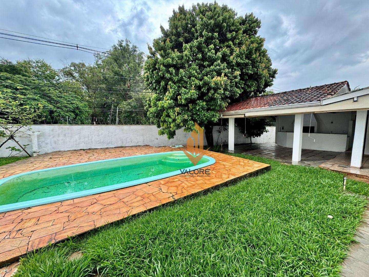 Casa à venda com 4 quartos, 300m² - Foto 52