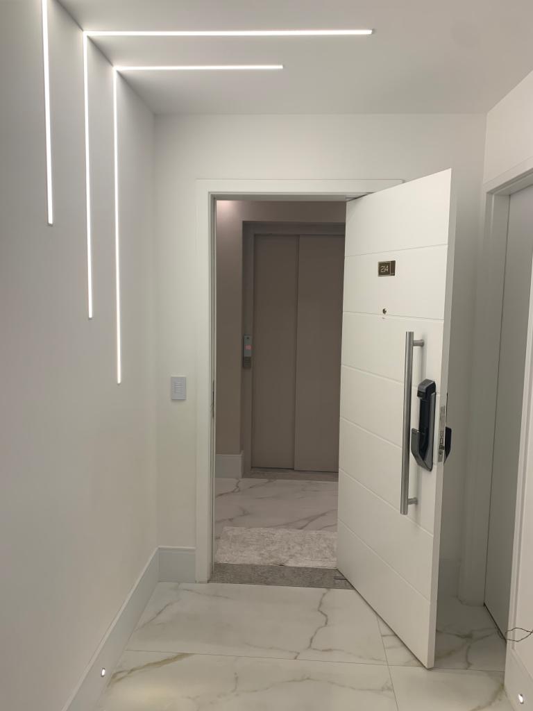 Apartamento à venda com 3 quartos, 185m² - Foto 16