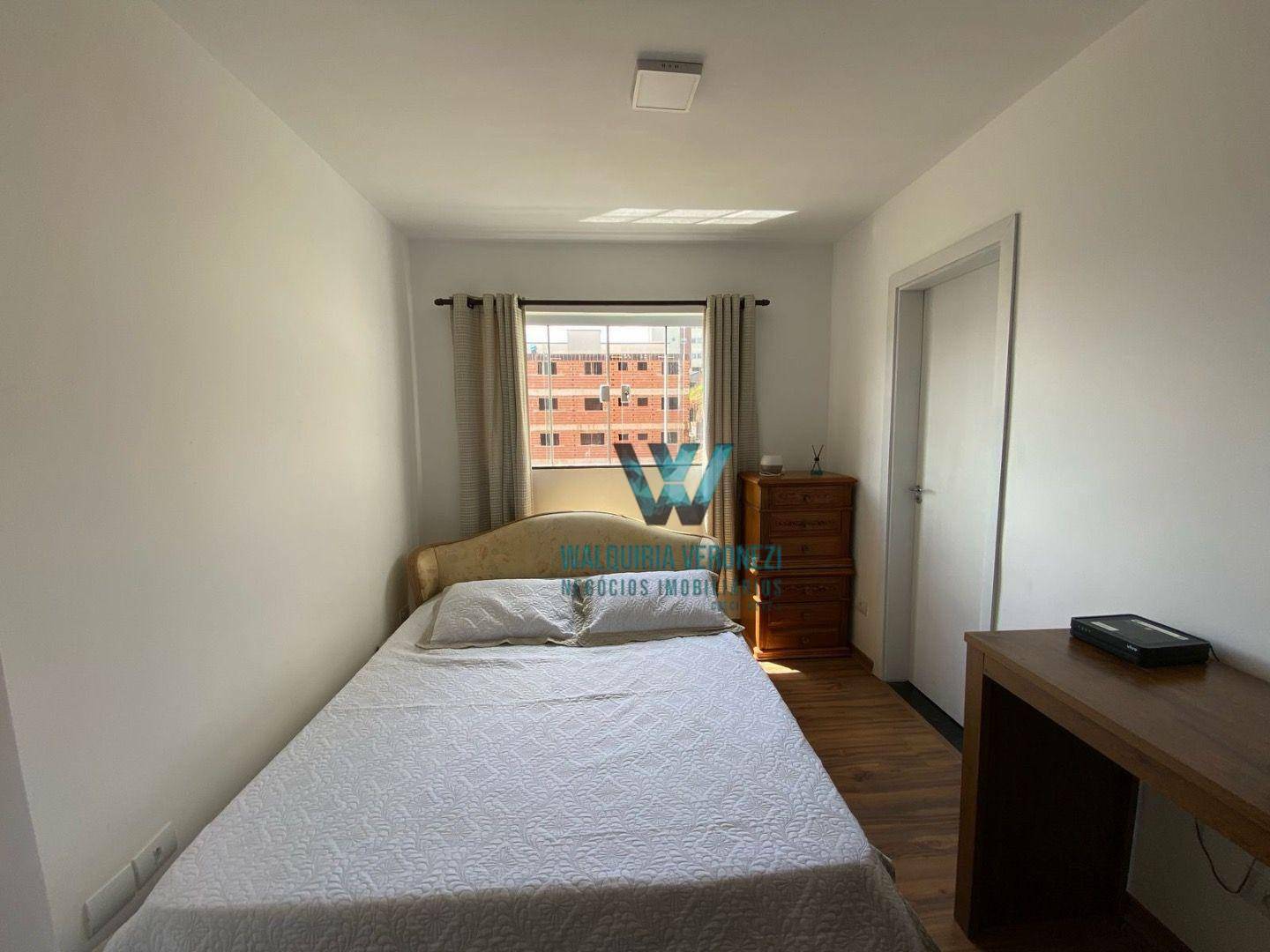 Apartamento à venda com 2 quartos, 79m² - Foto 17