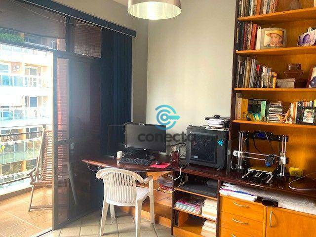 Apartamento à venda com 3 quartos, 120m² - Foto 9