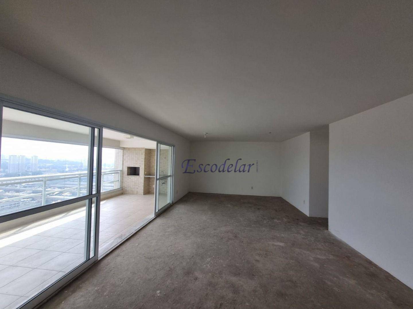 Apartamento à venda com 3 quartos, 210m² - Foto 2