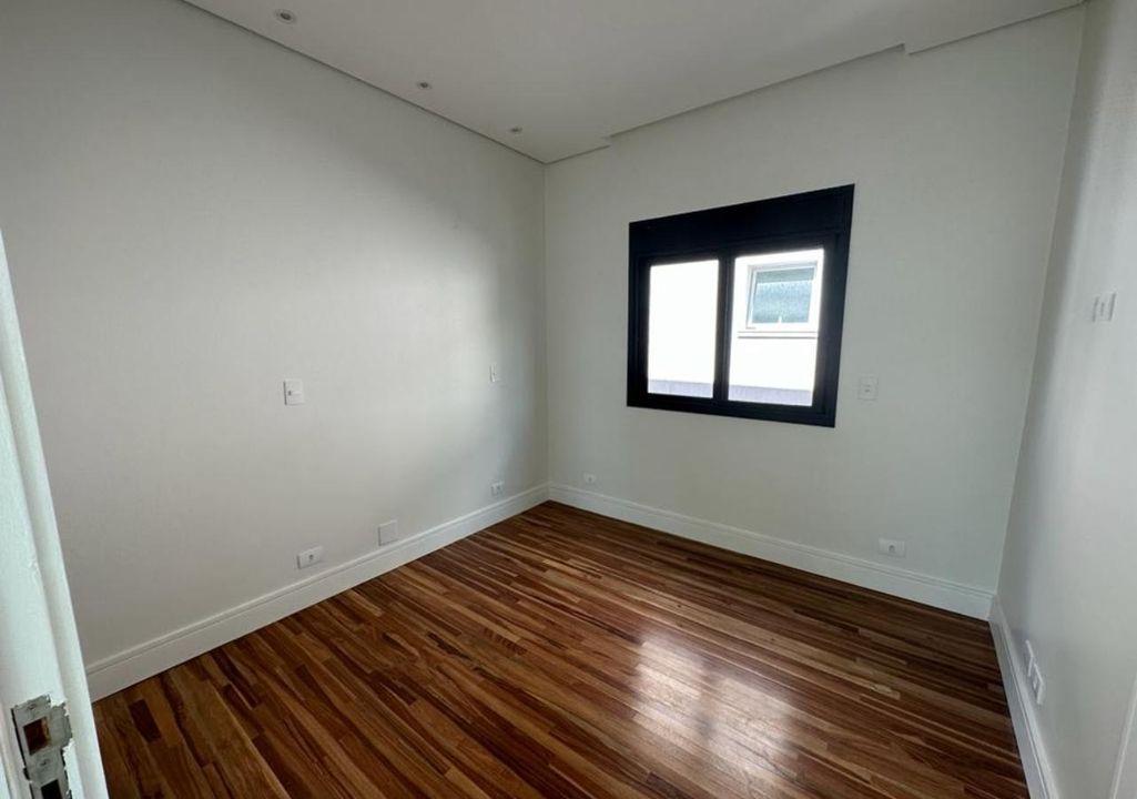 Casa de Condomínio à venda com 3 quartos, 250m² - Foto 4