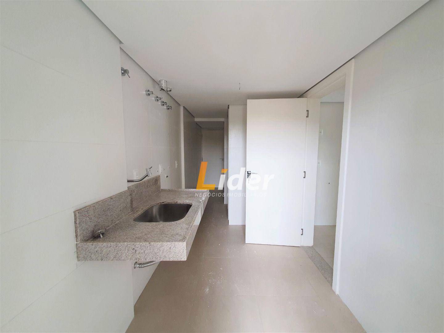 Apartamento à venda com 4 quartos, 170m² - Foto 24