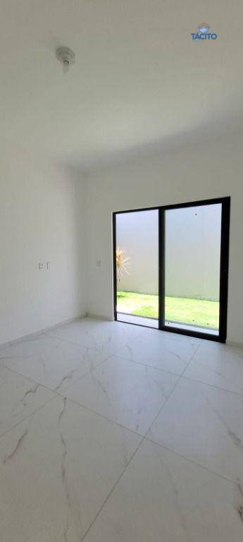 Casa à venda com 3 quartos, 120m² - Foto 8