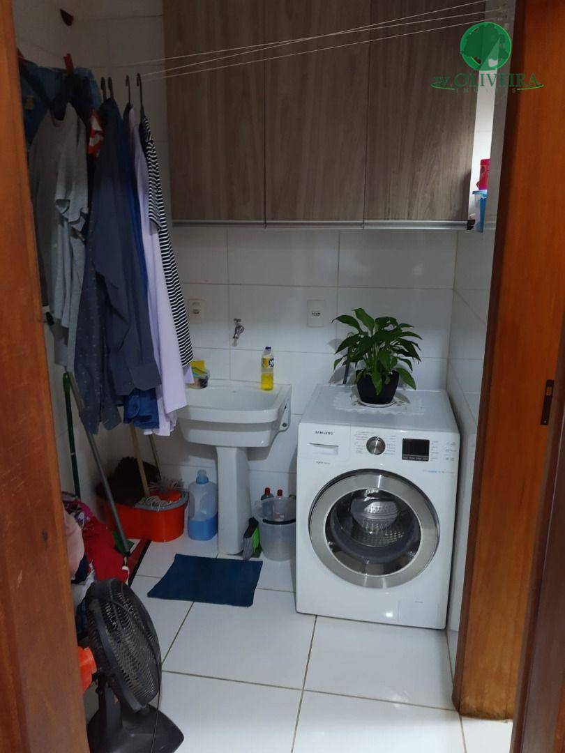 Apartamento à venda com 3 quartos, 85m² - Foto 3