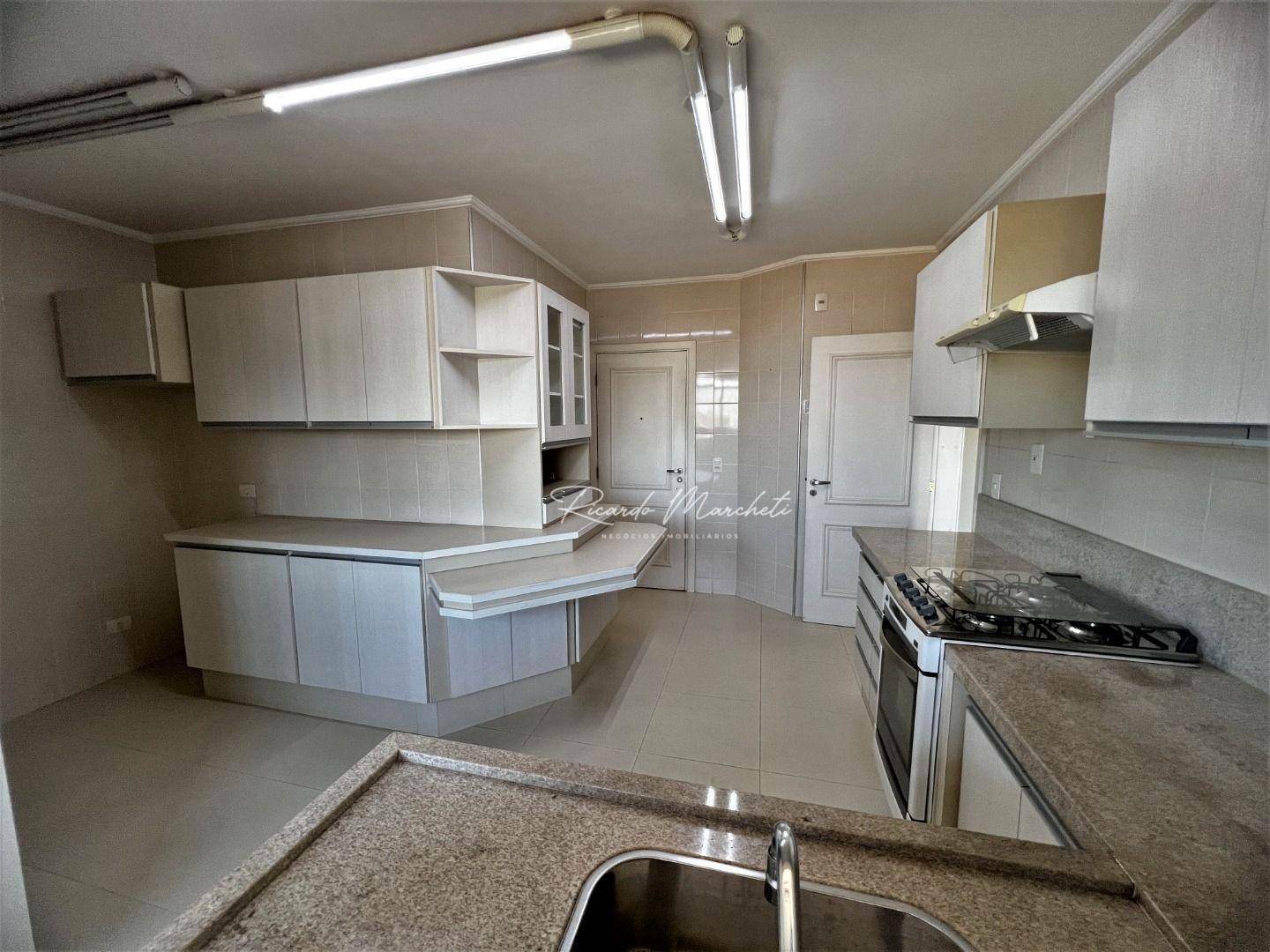 Apartamento à venda com 3 quartos, 126m² - Foto 9