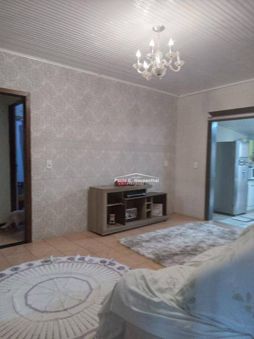 Casa à venda com 4 quartos, 167m² - Foto 3