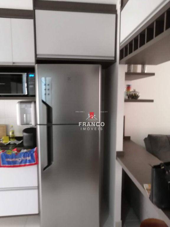 Apartamento à venda com 2 quartos, 43m² - Foto 7