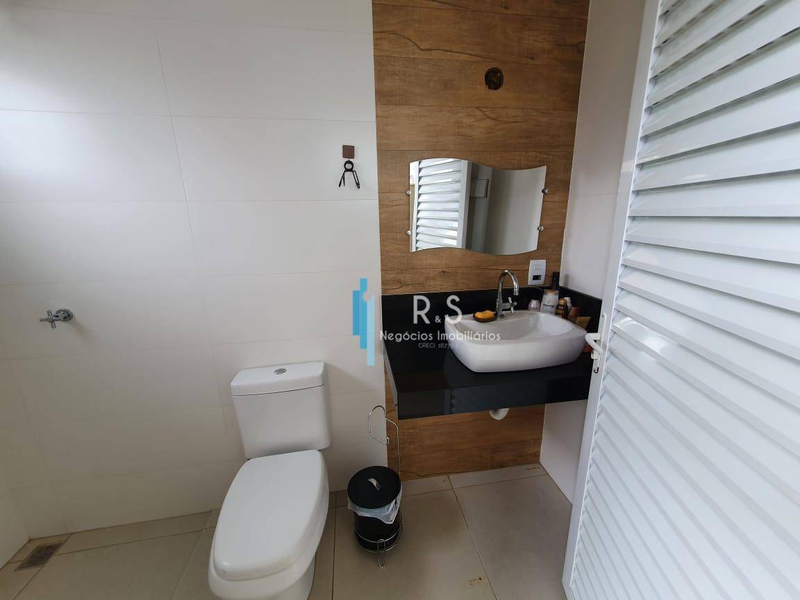 Casa de Condomínio à venda com 3 quartos, 250m² - Foto 32