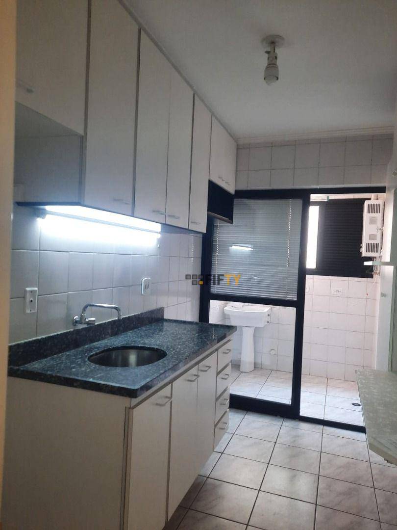 Apartamento para alugar com 2 quartos, 63m² - Foto 5