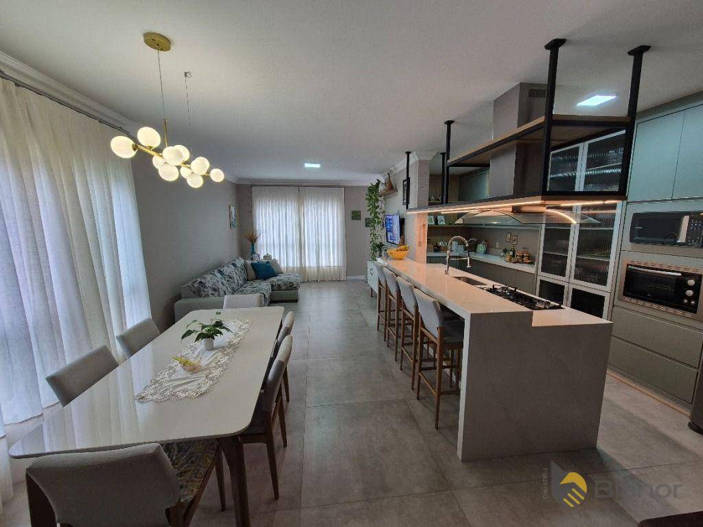 Casa, 2 quartos, 180 m² - Foto 4