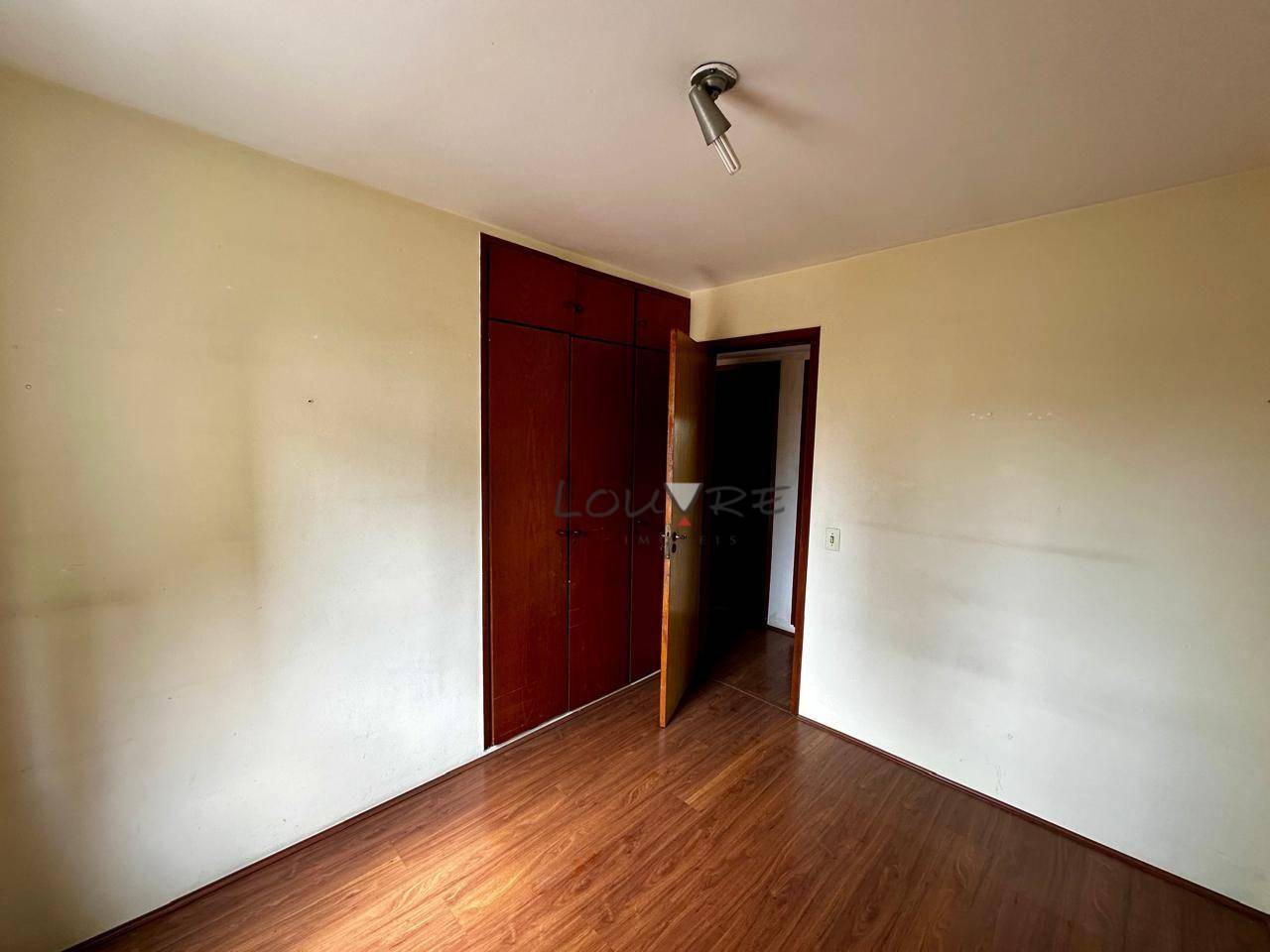 Apartamento à venda com 3 quartos, 93m² - Foto 16