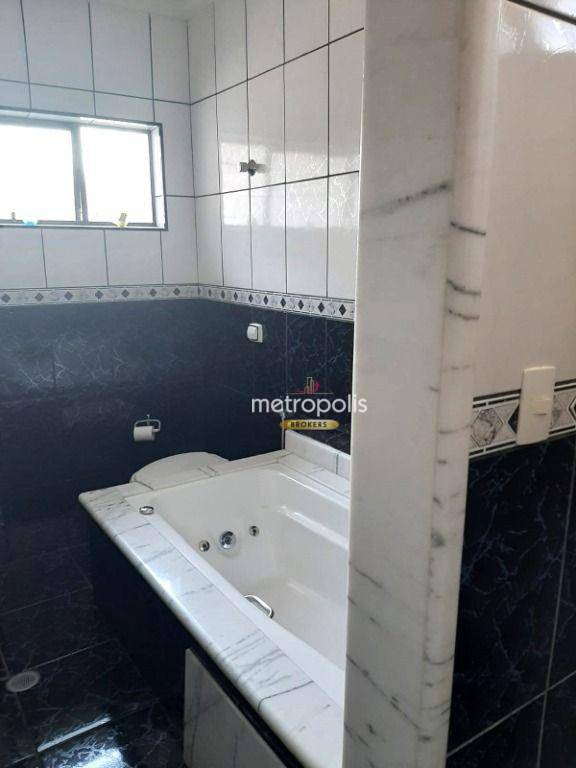 Sobrado à venda com 3 quartos, 220m² - Foto 14