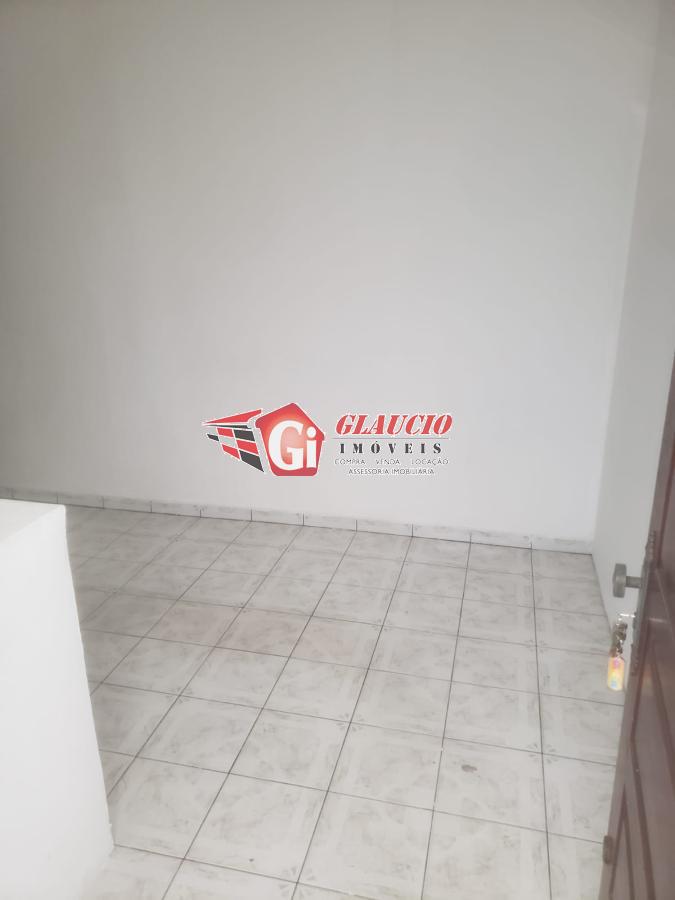 Casa à venda com 2 quartos, 125m² - Foto 5