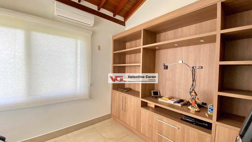 Chácara à venda com 4 quartos, 916m² - Foto 12