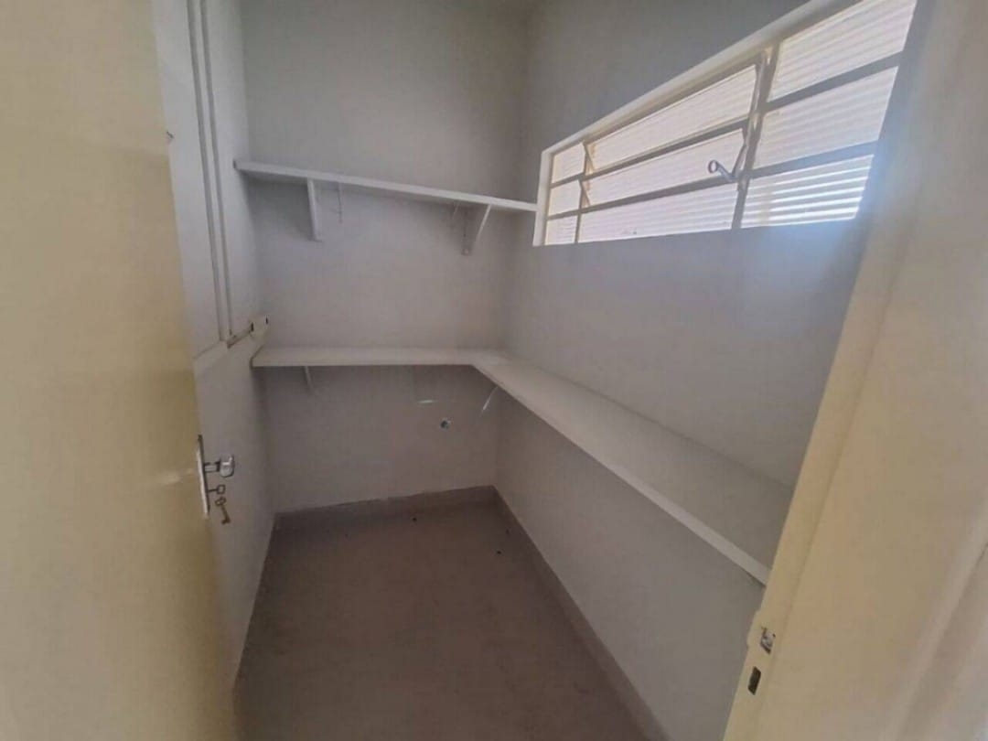 Loja-Salão para alugar com 5 quartos, 200m² - Foto 13