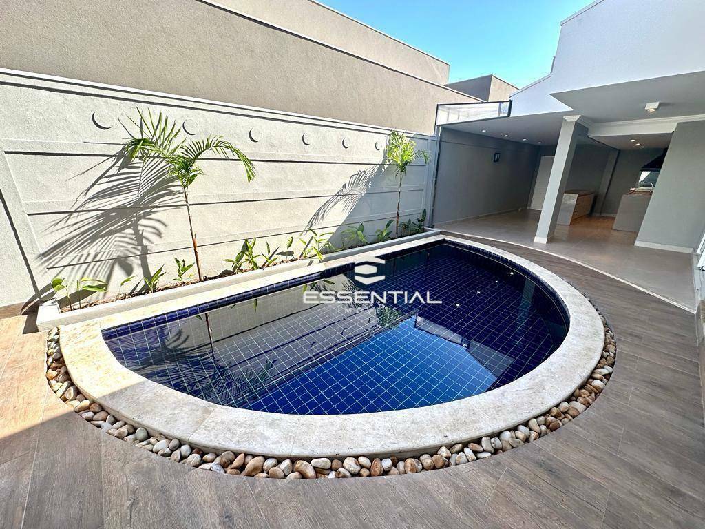 Casa à venda e aluguel com 3 quartos, 238m² - Foto 35