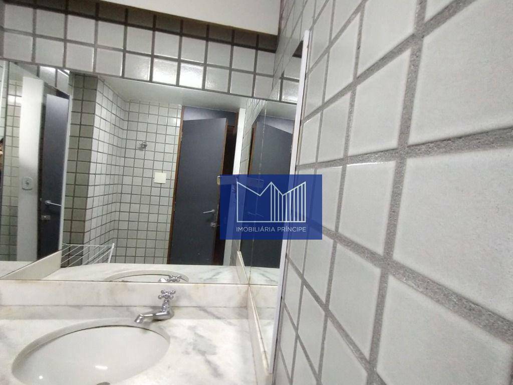 Apartamento à venda com 2 quartos, 67m² - Foto 7