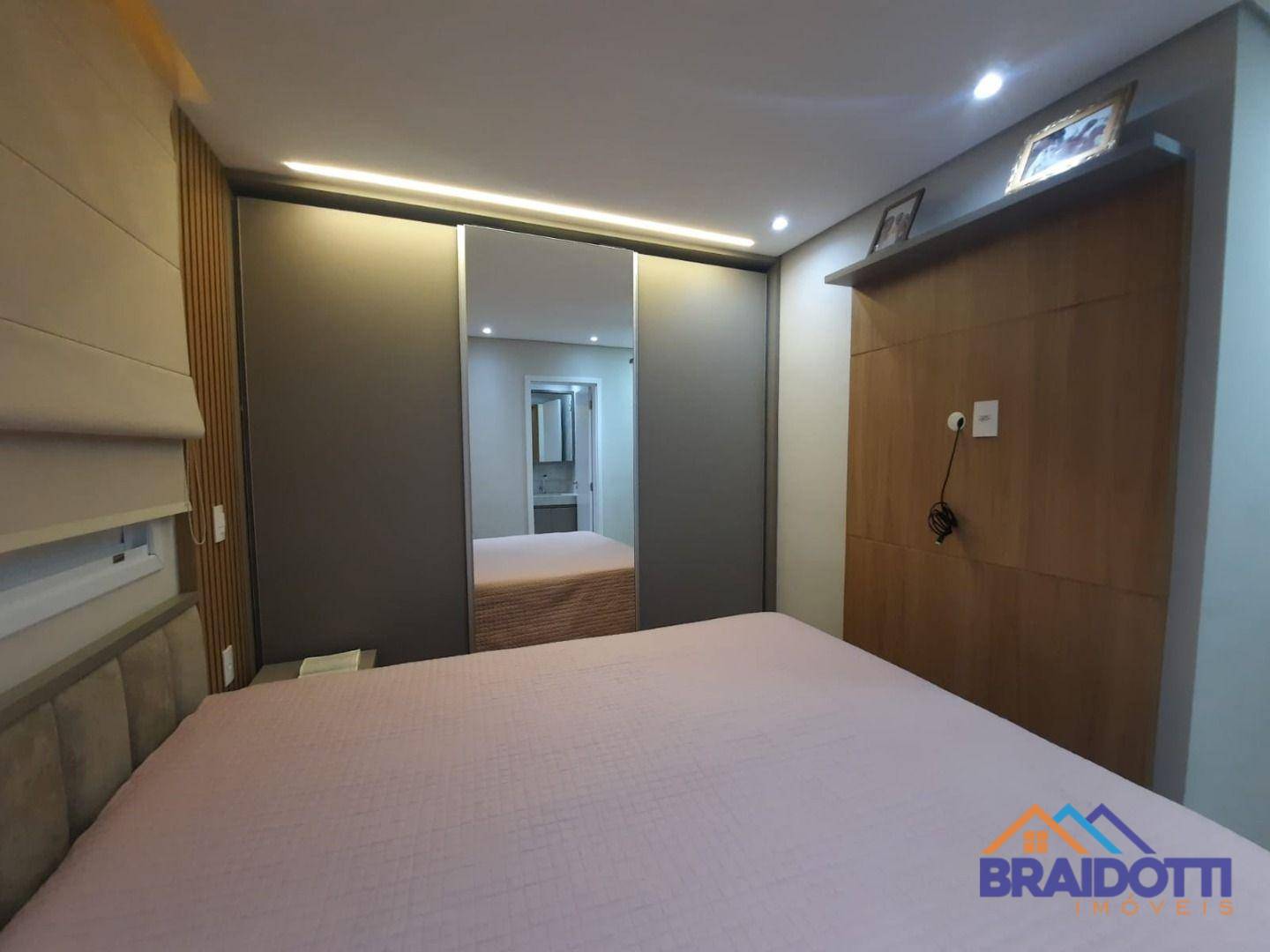 Apartamento à venda com 2 quartos, 56m² - Foto 19