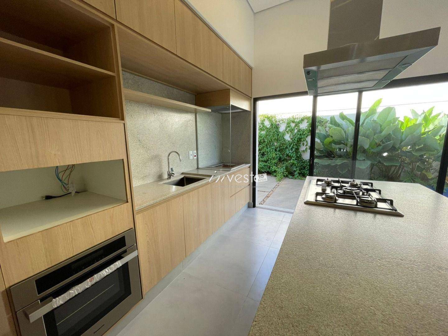 Casa à venda com 3 quartos, 203m² - Foto 32