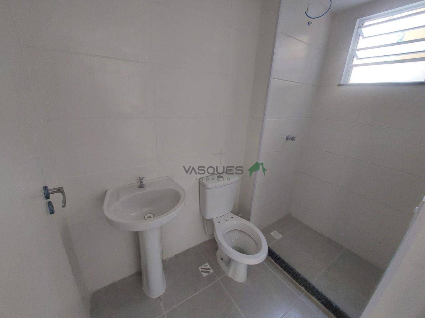 Apartamento para alugar com 2 quartos, 50m² - Foto 5