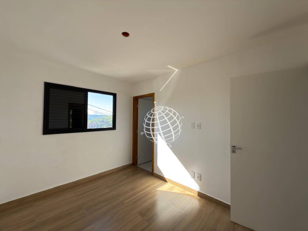 Casa à venda com 3 quartos, 110m² - Foto 27