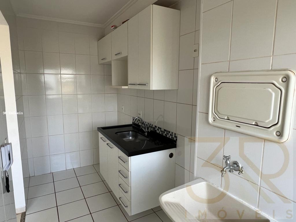 Apartamento à venda com 2 quartos, 48m² - Foto 7