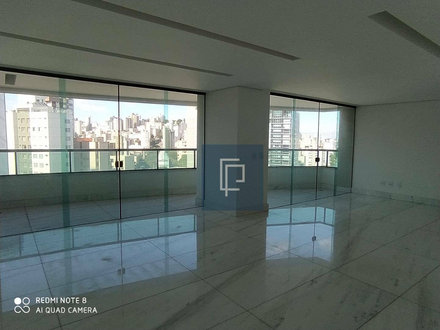 Apartamento à venda com 4 quartos, 181m² - Foto 5