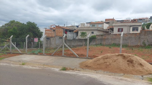 Terreno à venda, 218M2 - Foto 1