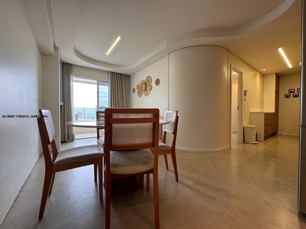 Apartamento à venda com 3 quartos, 71m² - Foto 1