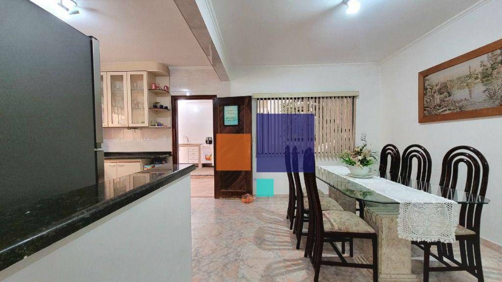 Sobrado à venda com 3 quartos, 264m² - Foto 24