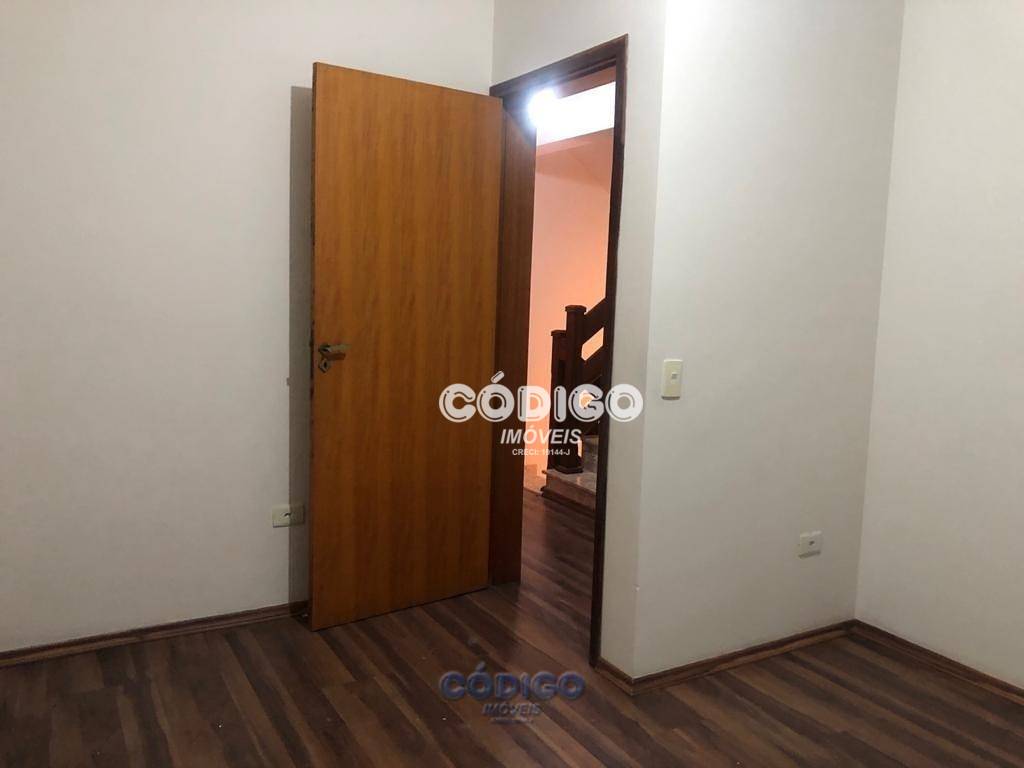 Sobrado à venda com 3 quartos, 170m² - Foto 21