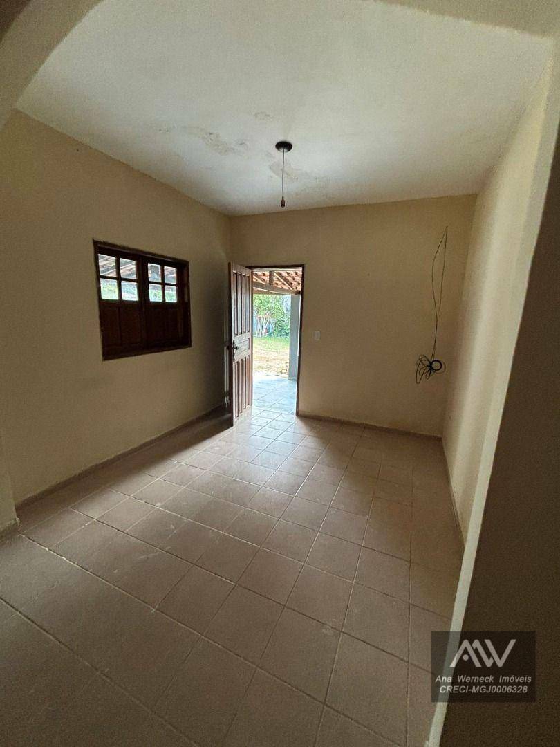 Chácara à venda com 3 quartos, 1241M2 - Foto 9