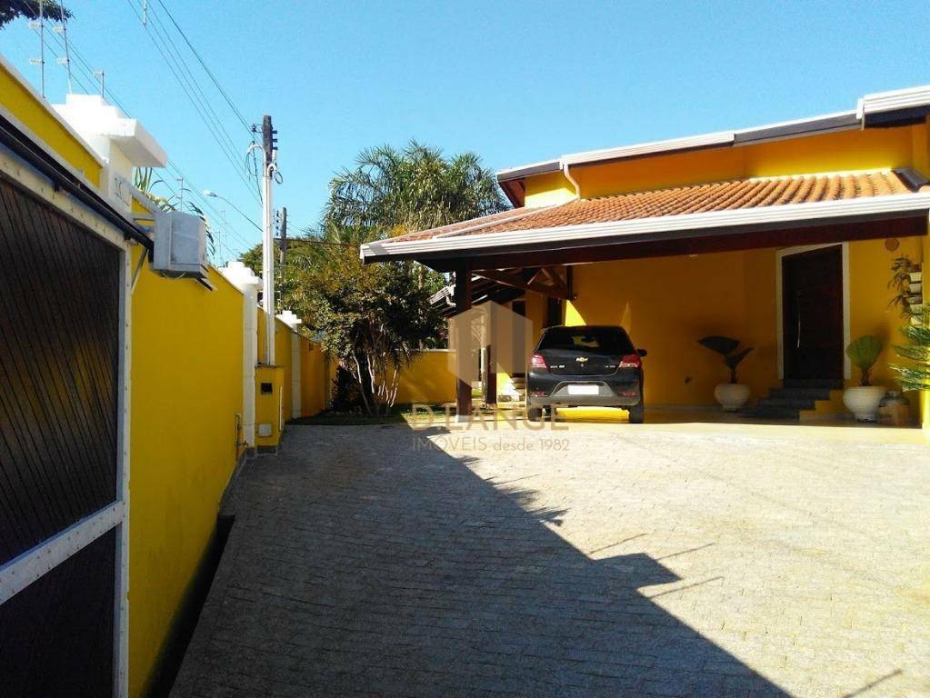 Casa de Condomínio à venda com 3 quartos, 364m² - Foto 5