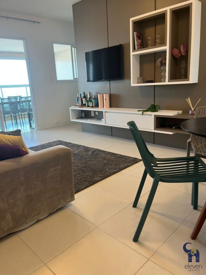 Apartamento à venda com 2 quartos, 85m² - Foto 4