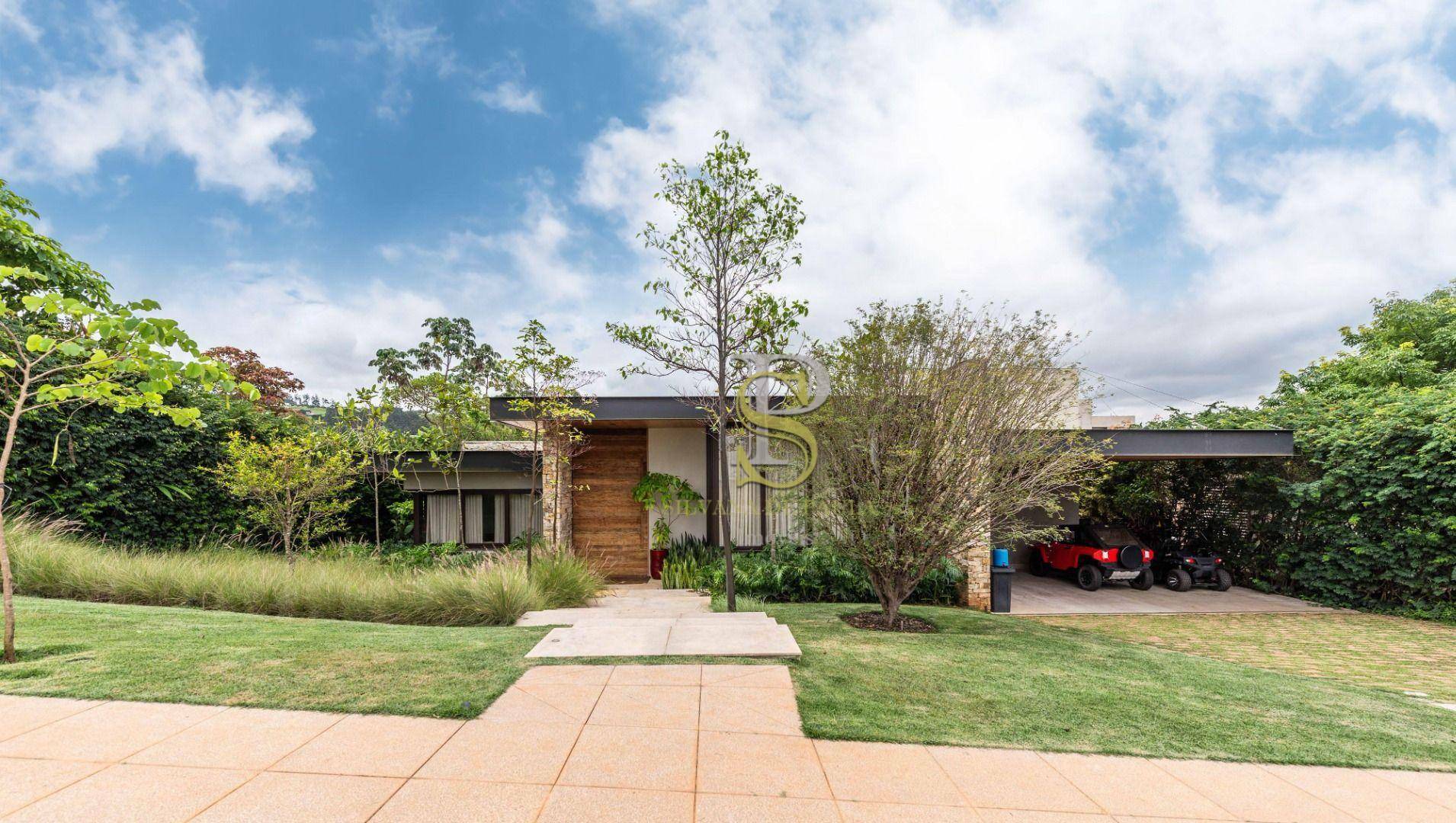 Casa de Condomínio à venda com 4 quartos, 452m² - Foto 2