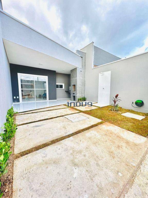 Casa à venda com 2 quartos, 85m² - Foto 1