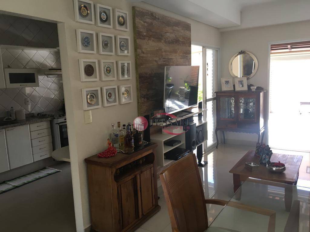 Casa à venda com 3 quartos, 170m² - Foto 2