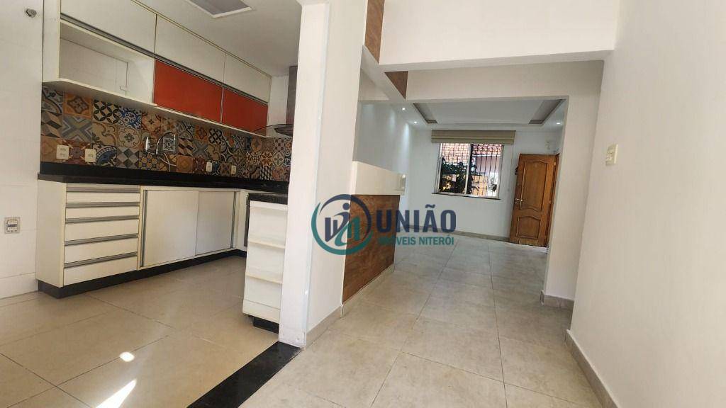 Apartamento à venda com 2 quartos, 80m² - Foto 11