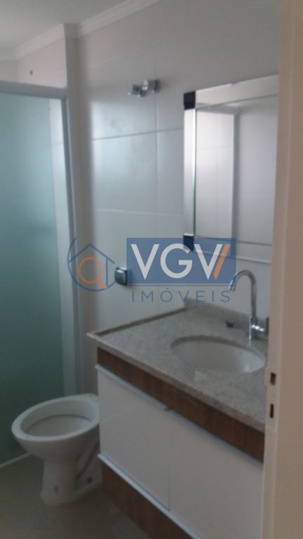 Apartamento à venda com 3 quartos, 70m² - Foto 13